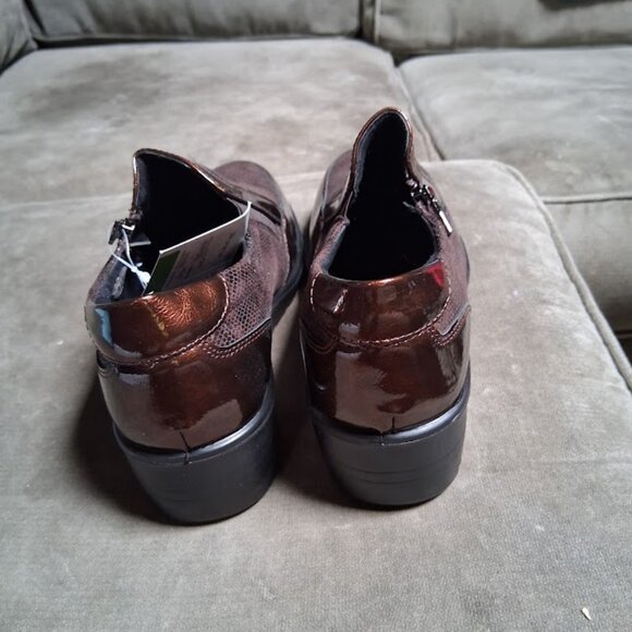 Flexus by Spring Step Concha Brown Patent Leather Wedge Slip On Shoes NIB Sz 8.5 - Picture 3 of 8